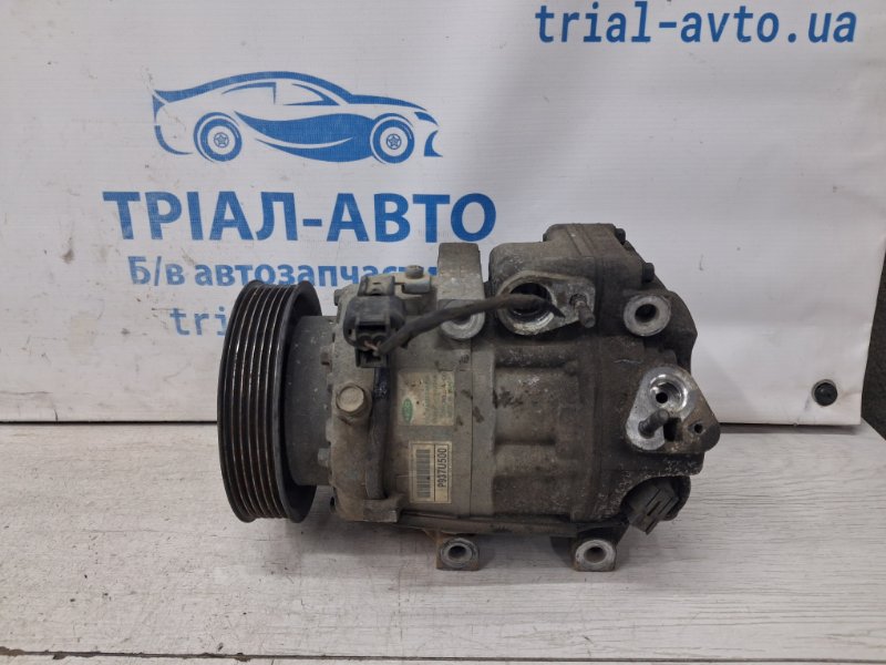 Компрессор кондиционера Kia Sorento 2009-2021 XM 2.4 бензин G4KJ 977011U500 Б/У