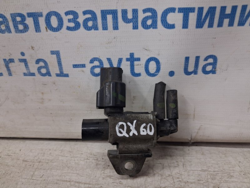 Клапан электромагнитный Infiniti QX60 2013-2021 L50 3.5 бензин VQ35DE 149558J10A Б/У