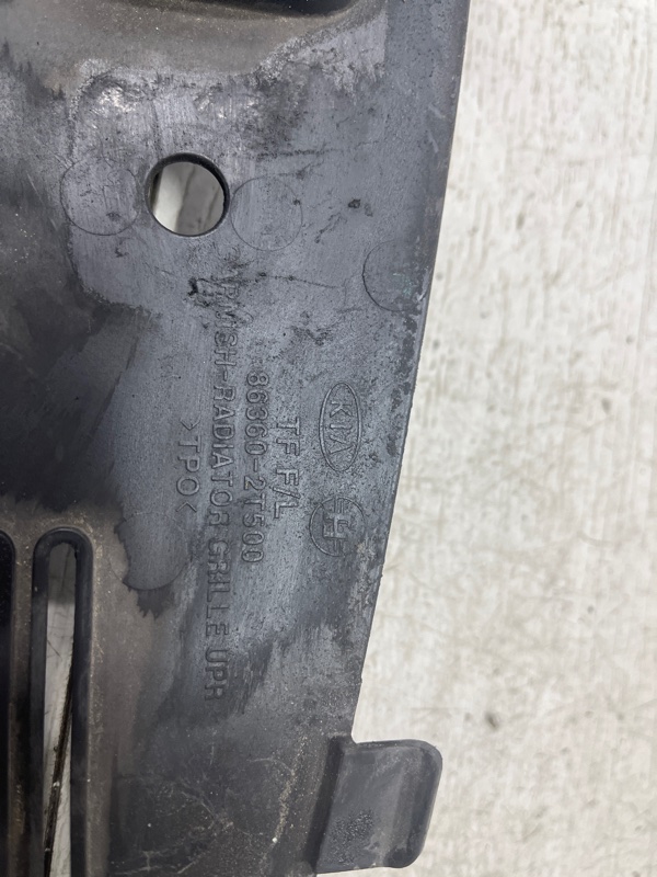 Накладка передней панели Optima 2010-2016 TF 2.4 бензин G4KJ