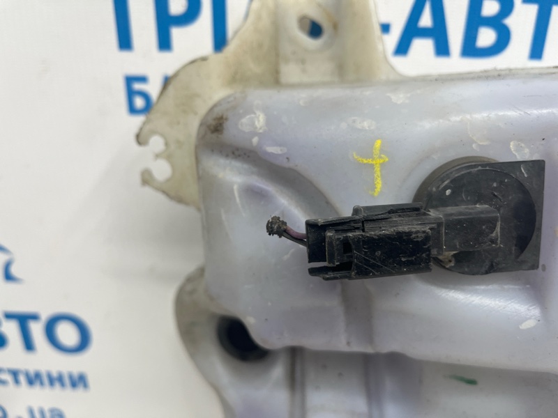 Бачок омывателя Ford Edge 2 2.0 бензин ENR90