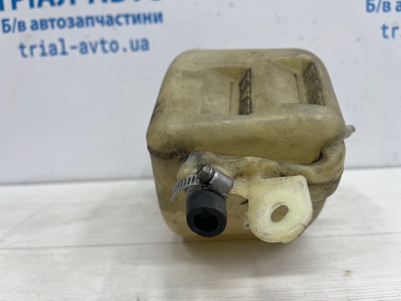 Бачок радиатора (расширительный) Journey 2007-2020 1 2.4 бензин ED3