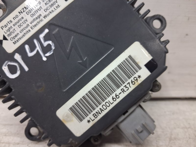 Блок розжига ксеноновой фары Infiniti FX S50 3.5 бензин VQ35DE