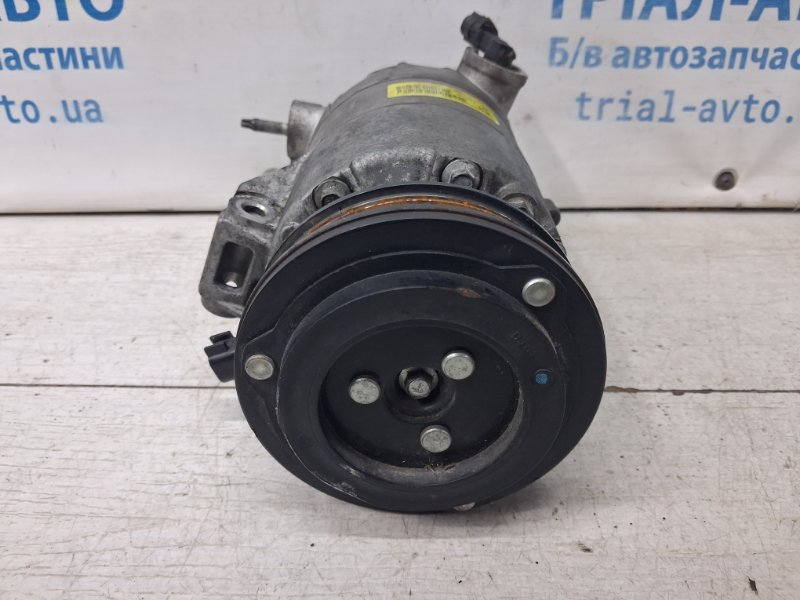 Компрессор кондиционера Escape 2012-2019 3 2.0 бензин ENR90