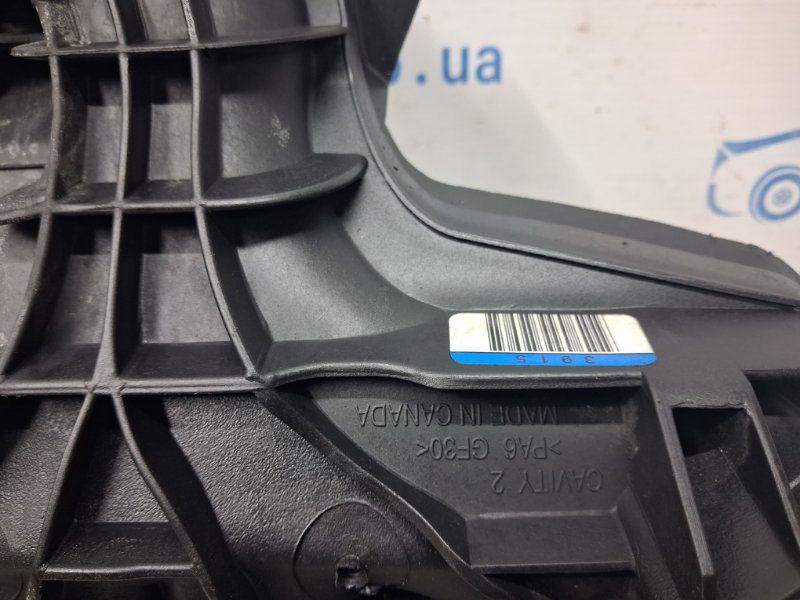 Коллектор впускной пластик Dodge Journey 1 2.4 бензин ED3