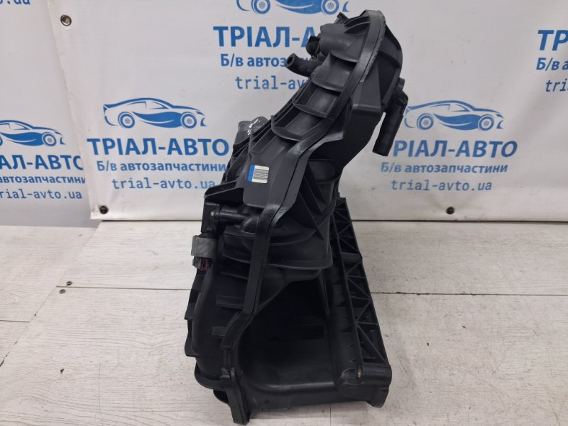 Коллектор впускной пластик Journey 2007-2020 1 2.4 бензин ED3