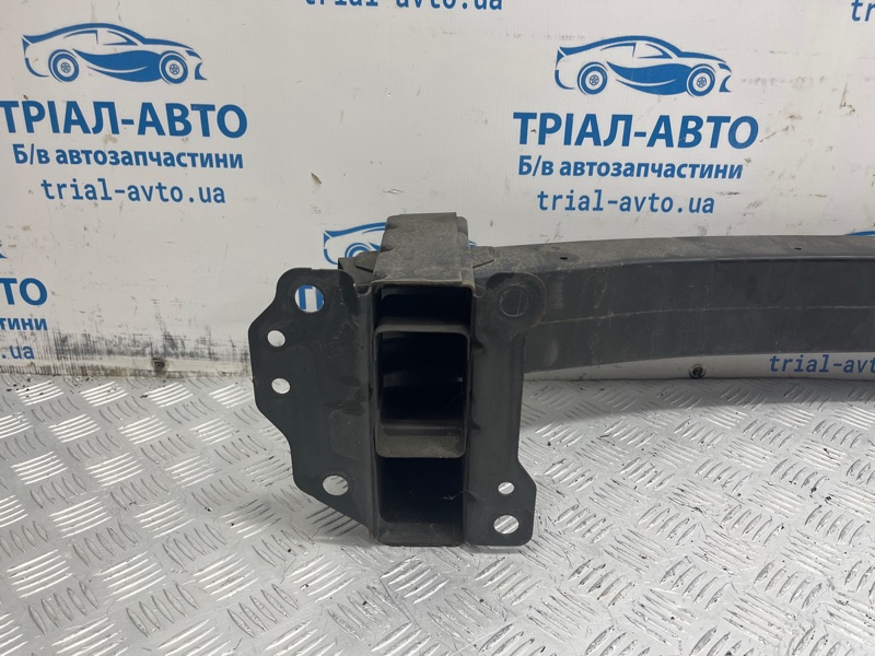 Усилитель бампера передний Journey 2007-2020 1 2.4 бензин ED3