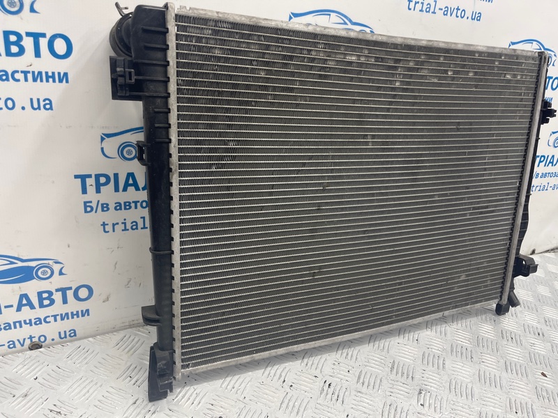 Радиатор основной Dodge Journey 1 2.4 бензин ED3