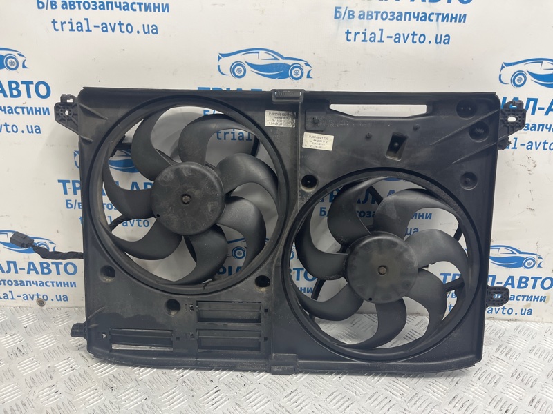 Диффузор с вентилятором радиатора Ford Fusion USA 2013-2020 2 1.5 бензин ENUN0 DG9Z8C607C Б/У