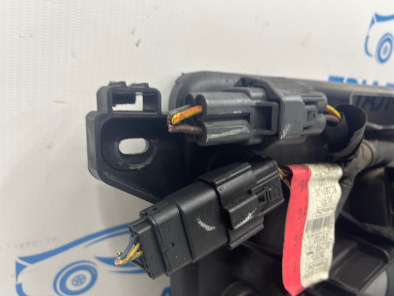 Диффузор с вентилятором радиатора Fusion USA 2013-2020 2 1.5 бензин ENUN0