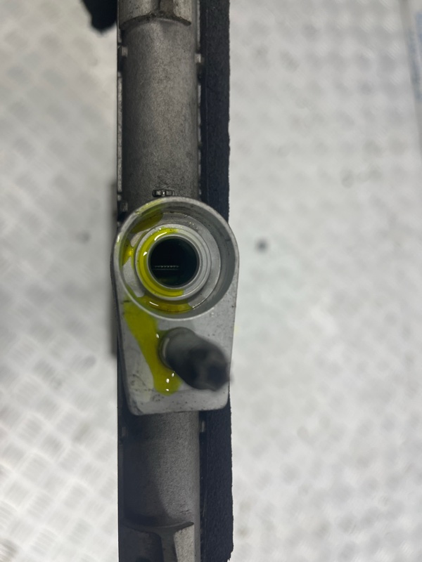 Радиатор кондиционера Fusion USA 2013-2020 2 1.5 бензин ENUN0