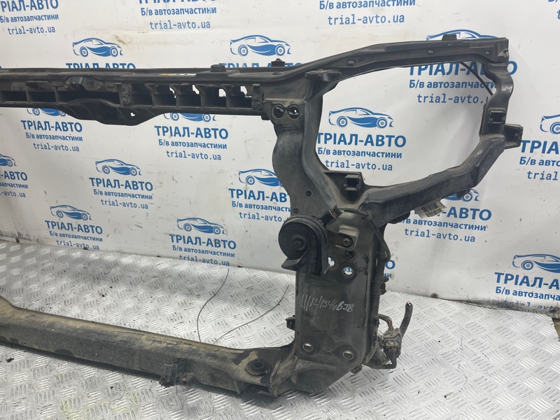Панель передняя Kia Sorento XM 2.4 бензин G4KJ Панель передняя Kia Sorento XM 2.4 бензин G4KJ