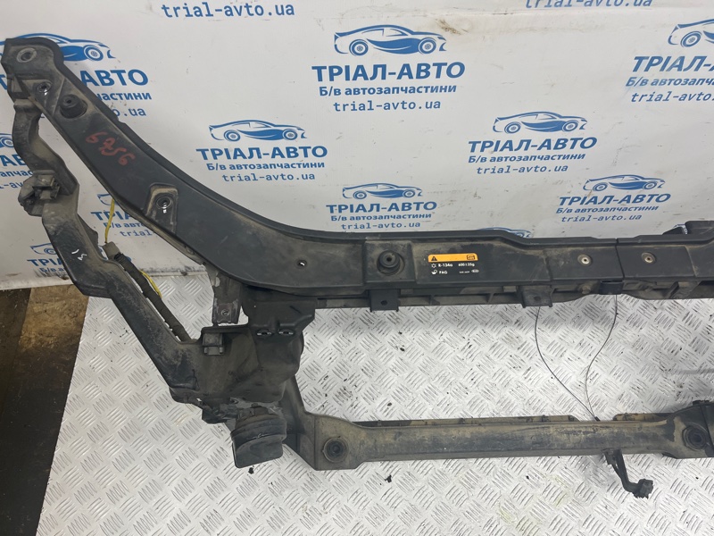 Панель передняя Sorento 2009-2021 XM 2.4 бензин G4KJ Панель передняя Sorento 2009-2021 XM 2.4 бензин G4KJ