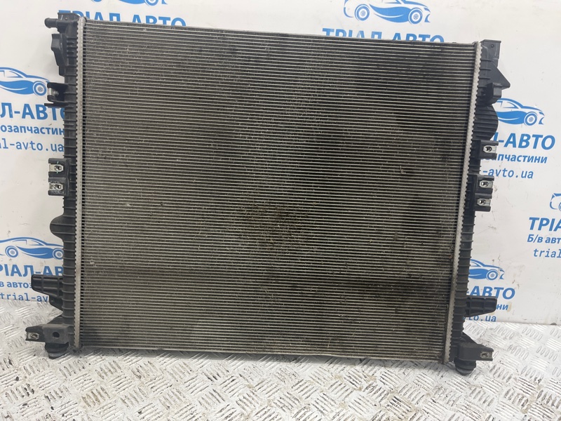 Радиатор основной Ford Edge 2015-2018 2 2.0 бензин ENR90 Б/У