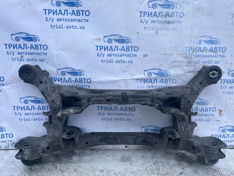 Запчасть балка задней подвески Kia Sorento 2014-2020 UM 2.4 бензин G4KJ 55405C5050 Б/У Балка задней подвески Kia Sorento 2014-2020 UM 2.4 бензин G4KJ 55405C5050 Б/У