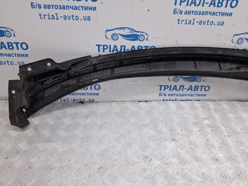 Дефлектор дворников Lancer 2007-2017 10 2.0 бензин 4B11 Дефлектор дворников Lancer 2007-2017 10 2.0 бензин 4B11