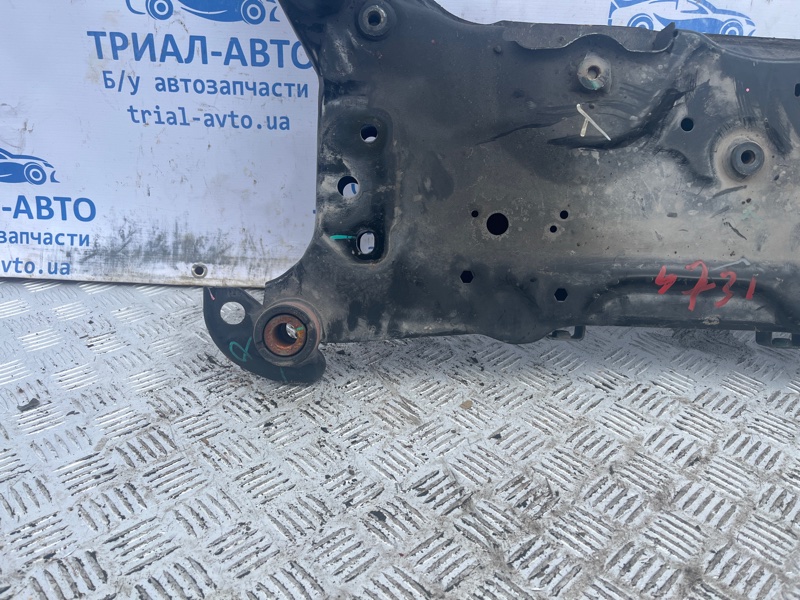 Балка передней подвески Ford Escape 3 2.0 бензин ENR90 Балка передней подвески Ford Escape 3 2.0 бензин ENR90