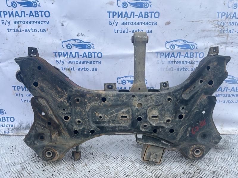 Балка передней подвески Kia Sorento 2009-2021 XM 2.4 бензин G4KJ 624052P300 Б/У