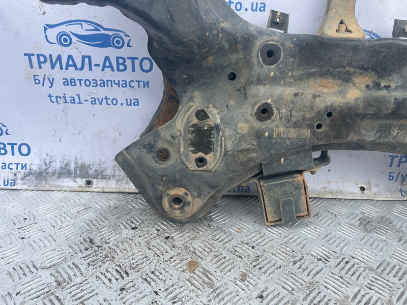 Балка передней подвески Sorento 2009-2021 XM 2.4 бензин G4KJ