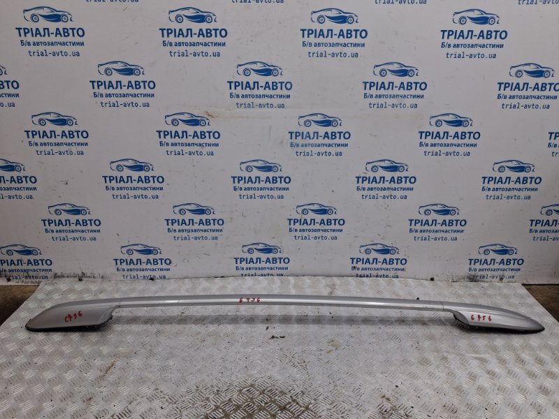 Запчасть рейлинг на крышу правый Kia Sorento 2009-2021 XM 2.4 бензин G4KJ 872701U000 Б/У Рейлинг на крышу правый Kia Sorento 2009-2021 XM 2.4 бензин G4KJ 872701U000 Б/У