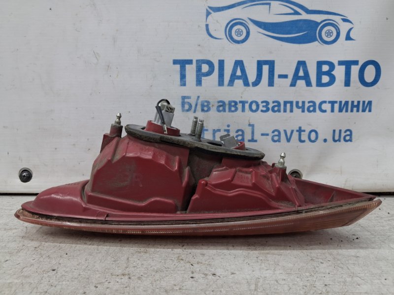 Фонарь задний внутренний правый Lancer 2007-2017 10 2.0 бензин 4B11 Фонарь задний внутренний правый Lancer 2007-2017 10 2.0 бензин 4B11