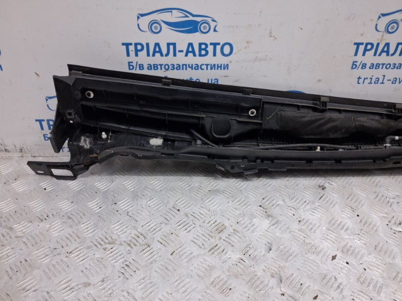 Дефлектор дворников CX 9 2006-2015 TB 3.7 бензин MZI Дефлектор дворников CX 9 2006-2015 TB 3.7 бензин MZI
