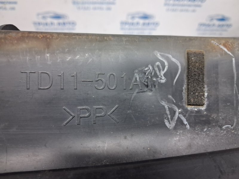 Накладка бампера CX 9 2006-2015 TB 3.7 бензин MZI Накладка бампера CX 9 2006-2015 TB 3.7 бензин MZI