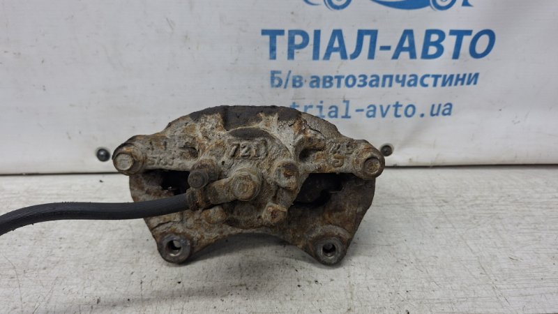 Суппорт передний левый Mitsubishi Lancer 10 2.0 бензин 4B11 Суппорт передний левый Mitsubishi Lancer 10 2.0 бензин 4B11