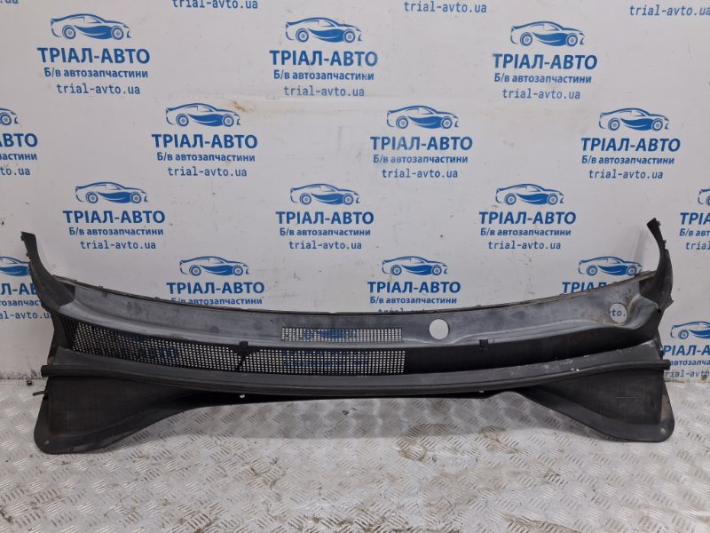 Дефлектор дворников Kia Sorento 2014-2020 UM 2.4 бензин G4KJ 86150C6000 Б/У