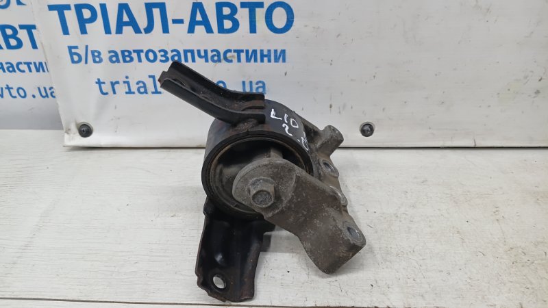Подушка ДВС правая Mitsubishi Lancer 10 2.0 бензин 4B11 Подушка ДВС правая Mitsubishi Lancer 10 2.0 бензин 4B11