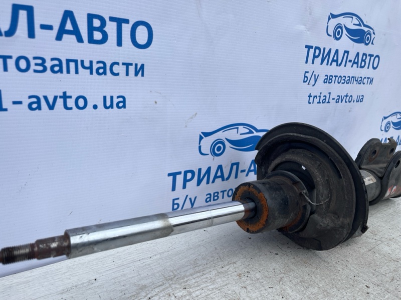Амортизатор передний правый Santa fe 2012-2019 DM 2.4 бензин G4KJ Амортизатор передний правый Santa fe 2012-2019 DM 2.4 бензин G4KJ
