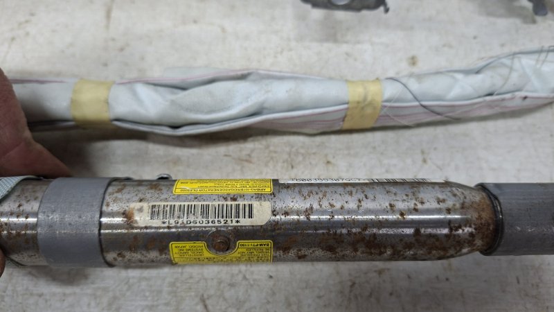 Airbag потолка(шторка) левый Mitsubishi Lancer 10 2.0 бензин 4B11 Airbag потолка(шторка) левый Mitsubishi Lancer 10 2.0 бензин 4B11