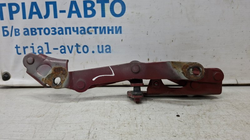 Петля крышки багажника левая Lancer 2007-2017 10 2.0 бензин 4B11