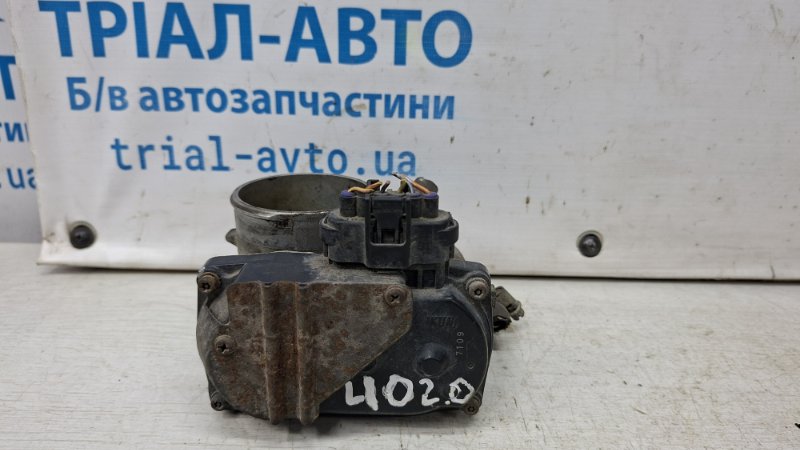 Заслонка дроссельная Mitsubishi Lancer 2007-2017 10 2.0 бензин 4B11 1450A101 Б/У