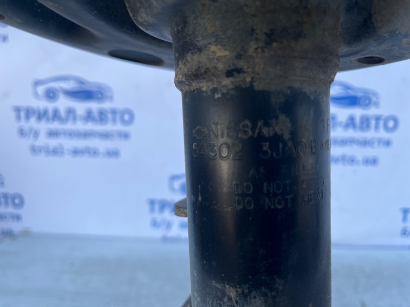 Амортизатор передний правый QX60 2013-2021 L50 3.5 бензин VQ35DE