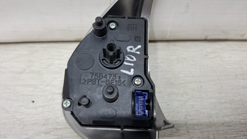 Кнопки руля Mitsubishi Lancer 10 2.0 бензин 4B11 Кнопки руля Mitsubishi Lancer 10 2.0 бензин 4B11