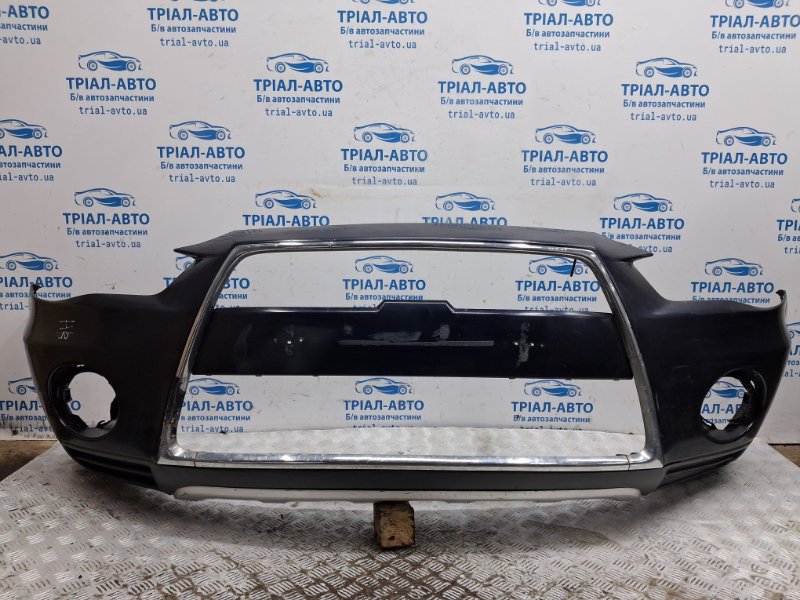 Запчасть бампер передний рестайлинг Mitsubishi Outlander 2007-2012 XL 2.2 diesel 4HK 6400C433 Б/У Бампер передний Рестайлинг Mitsubishi Outlander 2007-2012 XL 2.2 diesel 4HK 6400C433 Б/У