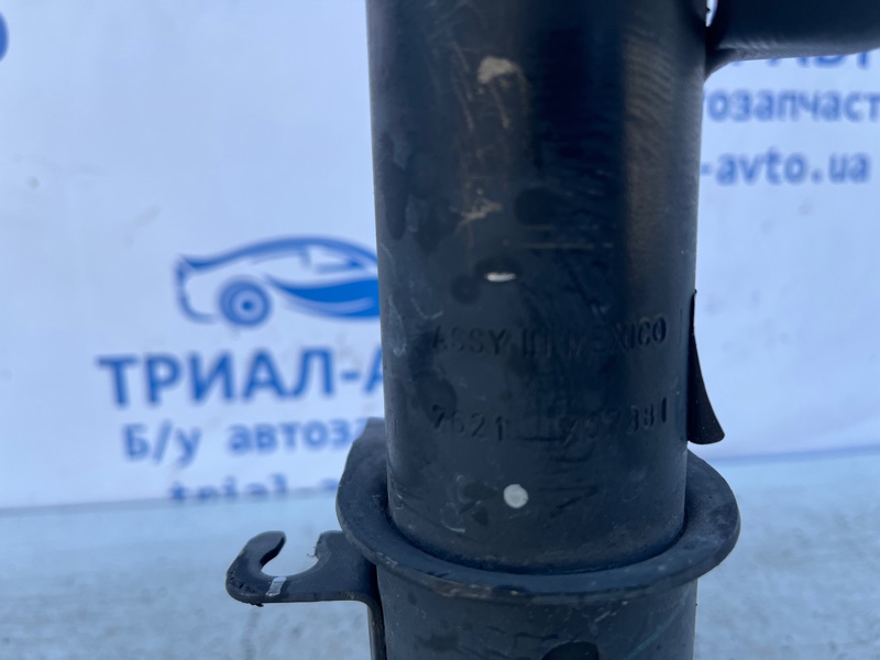 Амортизатор передний правый Compass 2016-2020 MP 2.4 бензин EDE