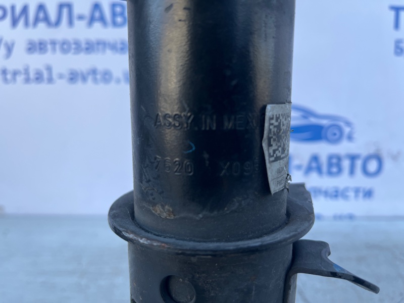 Амортизатор передний левый Compass 2016-2020 MP 2.4 бензин EDE
