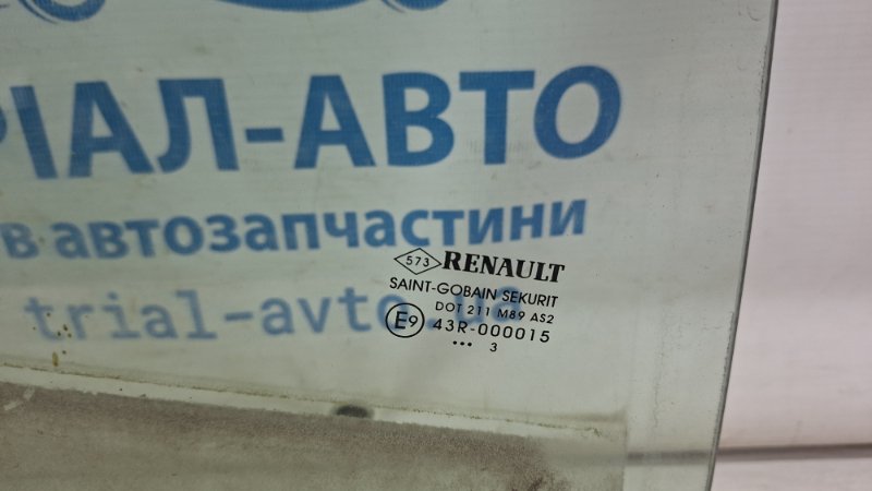 Стекло двери заднее правое Megane 2008-2016 3 1.5 Diesel K9K