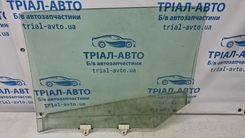 Стекло двери заднее правое Renault Megane 3 1.5 Diesel K9K