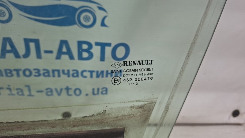 Стекло двери переднее левое Megane 2008-2016 3 1.5 Diesel K9K Стекло двери переднее левое Megane 2008-2016 3 1.5 Diesel K9K