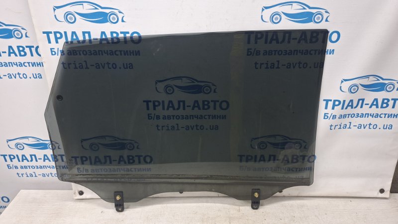 Стекло двери заднее левое Hyundai Tucson JM 2.0 бензин G4GC