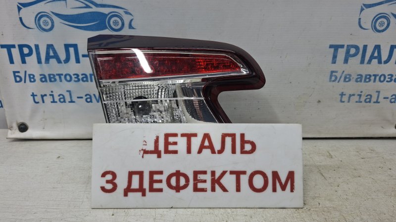 Фонарь задний внутренний левый Renault Megane 2008-2016 3 1.5 Diesel K9K 265550028R Б/У