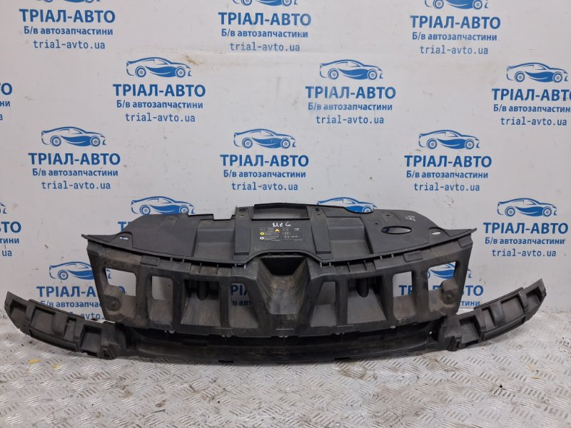 Запчасть накладка передней панели Renault Megane 2008-2016 3 1.5 Diesel K9K 620367065R Б/У Накладка передней панели Renault Megane 2008-2016 3 1.5 Diesel K9K 620367065R Б/У
