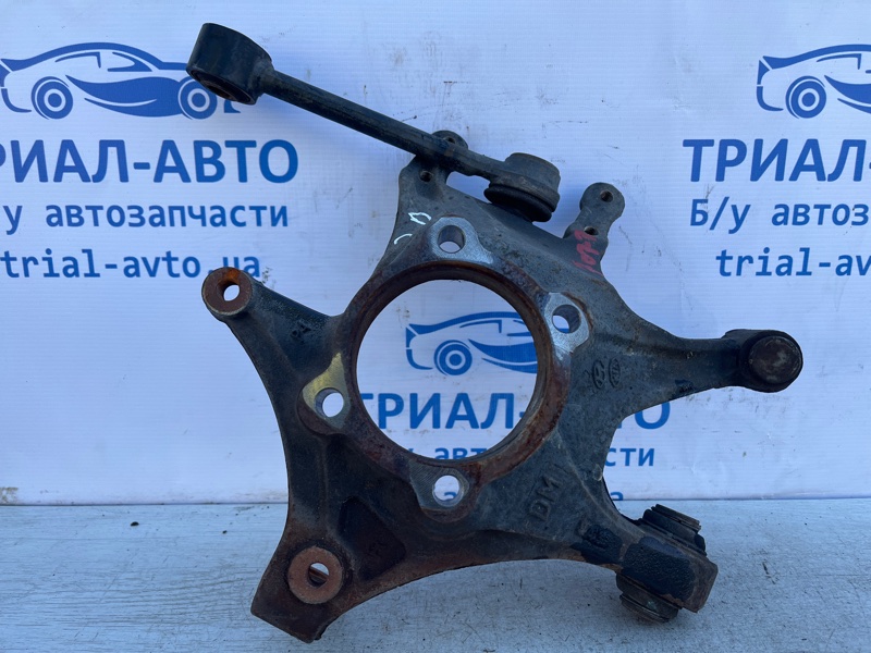 Цапфа задняя правая Hyundai Santa fe 2012-2019 DM 2.4 бензин G4KJ 527202W000 Б/У