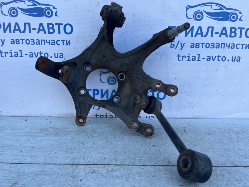 Цапфа задняя правая Santa fe 2012-2019 DM 2.4 бензин G4KJ