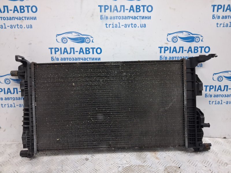 Запчасть радиатор основной Renault Megane 2008-2016 3 1.5 Diesel K9K 214105150R Б/У Радиатор основной Renault Megane 2008-2016 3 1.5 Diesel K9K 214105150R Б/У