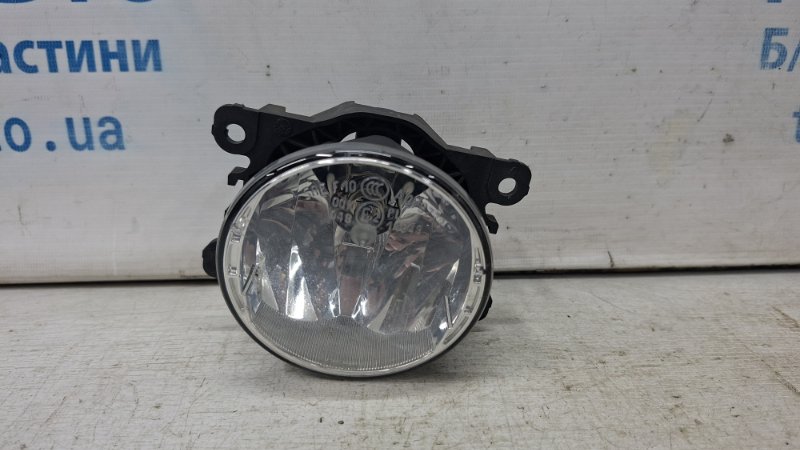 Запчасть фара противотуманная левая Renault Megane 2008-2016 3 1.5 Diesel K9K 261500097R Б/У Фара противотуманная левая Renault Megane 2008-2016 3 1.5 Diesel K9K 261500097R Б/У