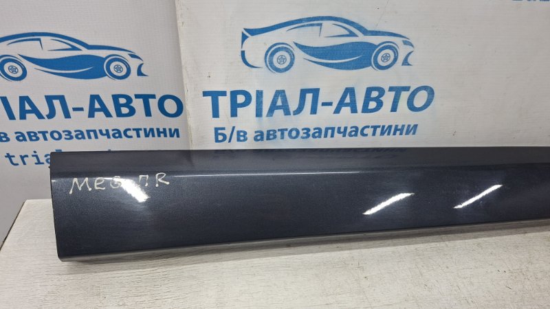 Накладка двери передняя правая Megane 2008-2016 3 1.5 Diesel K9K