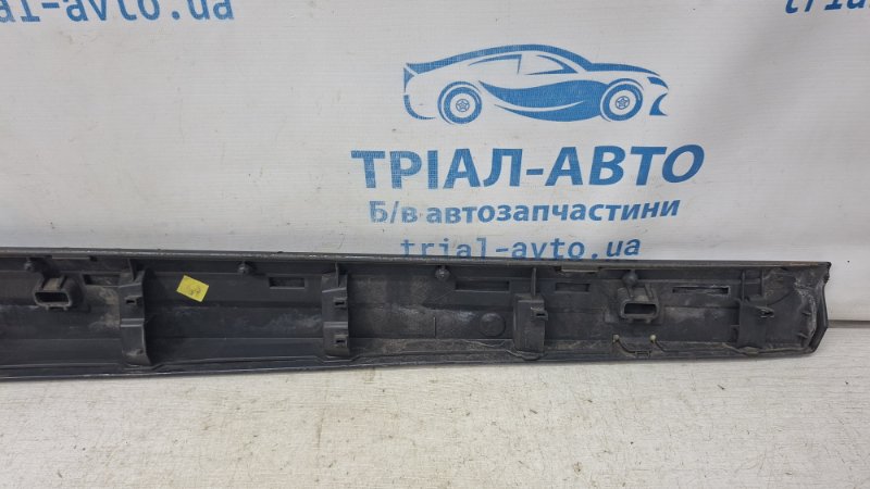 Накладка двери передняя левая Megane 2008-2016 3 1.5 Diesel K9K